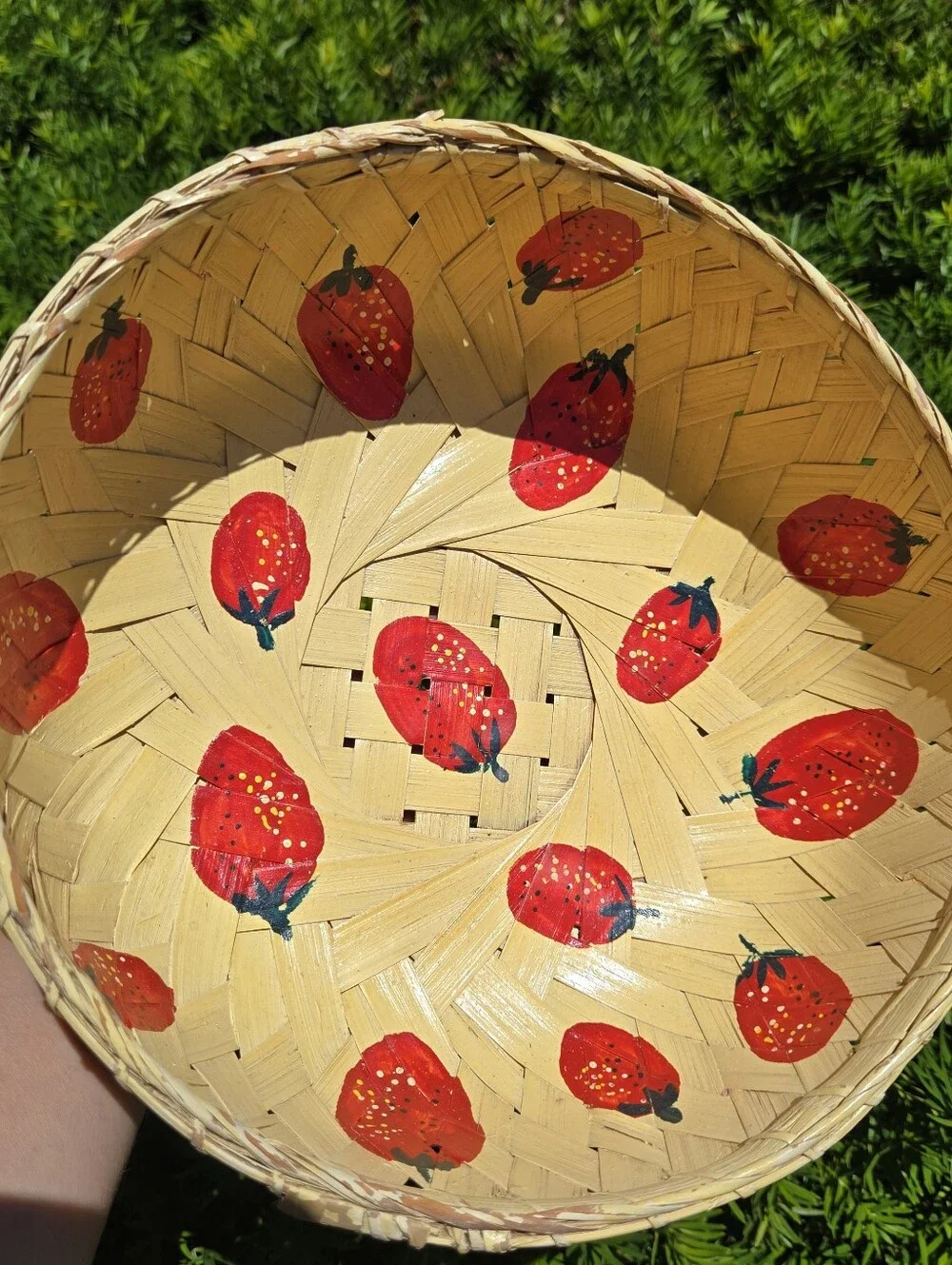 Hand painted Woven basket with strawberries/ Tomaroes Cottage Core Shabby Chic